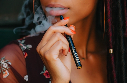What Is a Weed Vape Pen & How To Use One